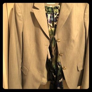 Vera Wang floral silky blouse